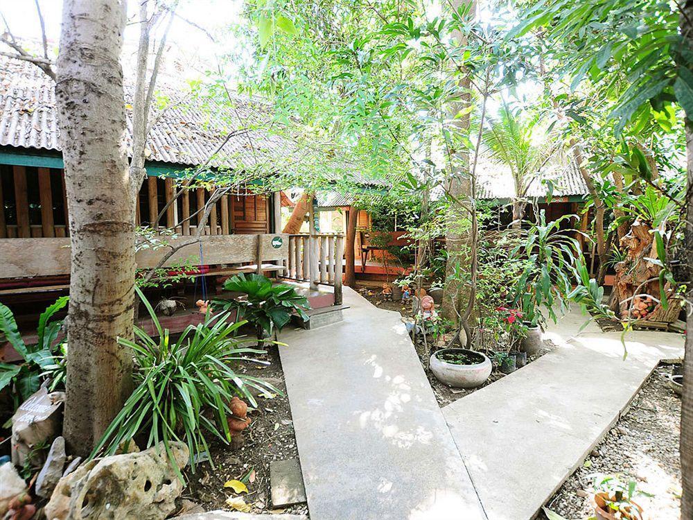 Sukhothai Guest House Eksteriør billede